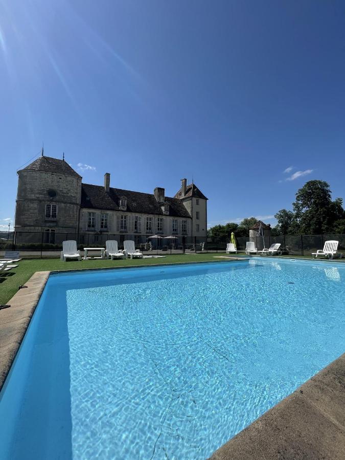 Chateau De La Berchere Нюї-Сен-Жорж Екстер'єр фото